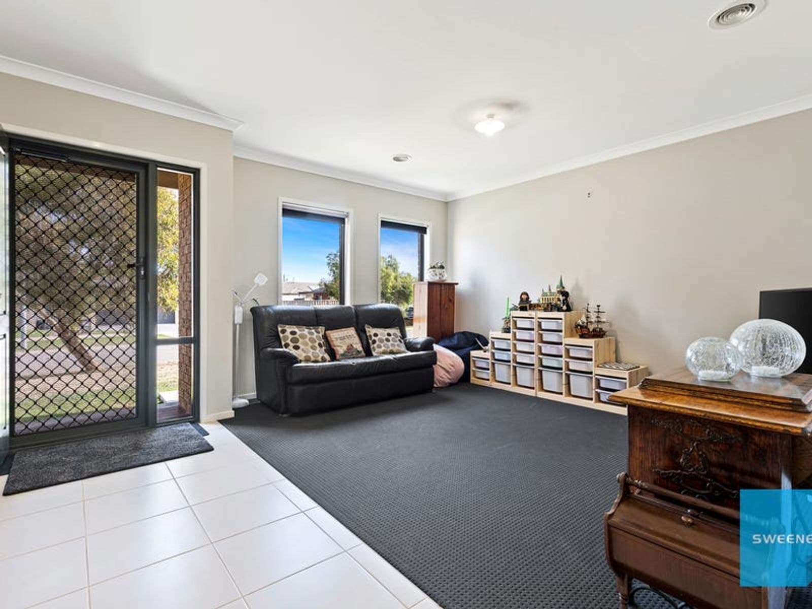 2 Blake Court, Ballan, VIC 3342, Ballan - Thumbnail 2