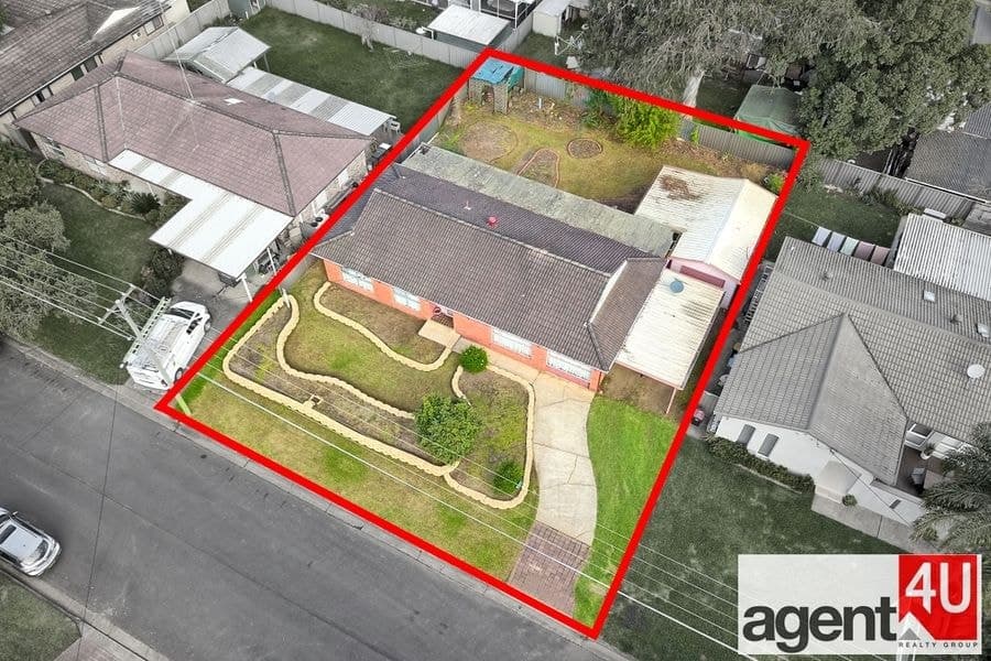 32 Darri Avenue, South Penrith NSW 2750, South Penrith - Image 1