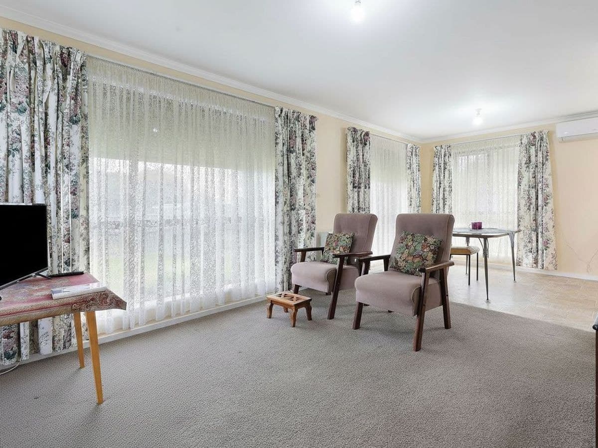 1 / 53 Barkly Street, Portland, VIC, Portland - Thumbnail 2