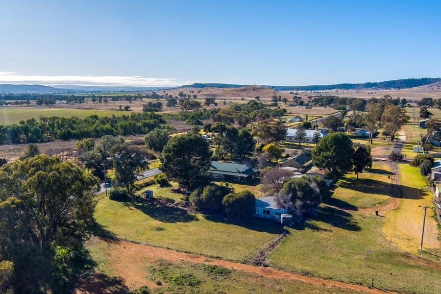 2 Clarke Street, Leadville NSW 2844, Leadville - Image 1
