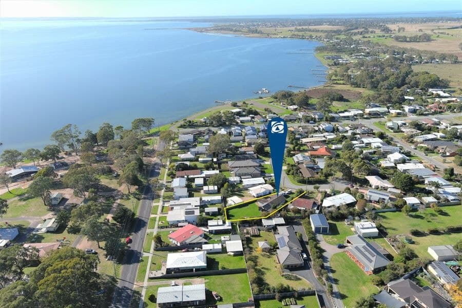 8 White Court, Eagle Point VIC 3878, Eagle Point - Image 1