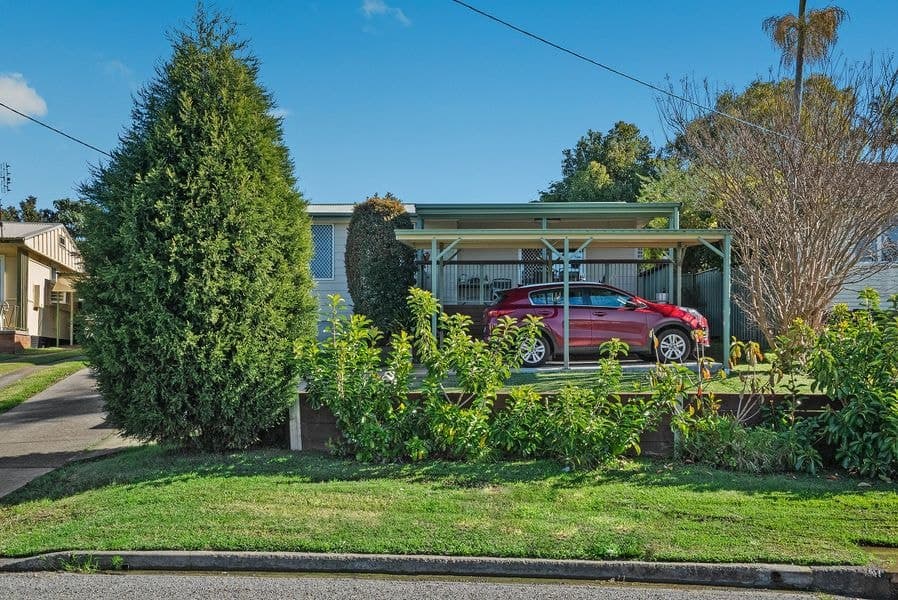 77 Coral Crescent, Gateshead NSW 2290, Gateshead - Image 1