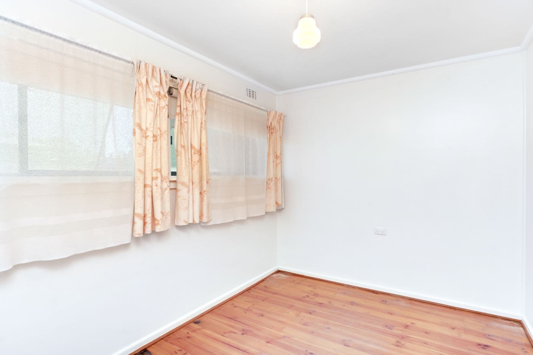 601 O'Neill Street, Broken Hill NSW 2880, Broken Hill - Thumbnail 4