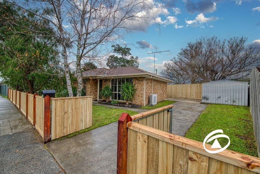 35 Simon Drive, Pakenham VIC 3810, Pakenham - Image 1