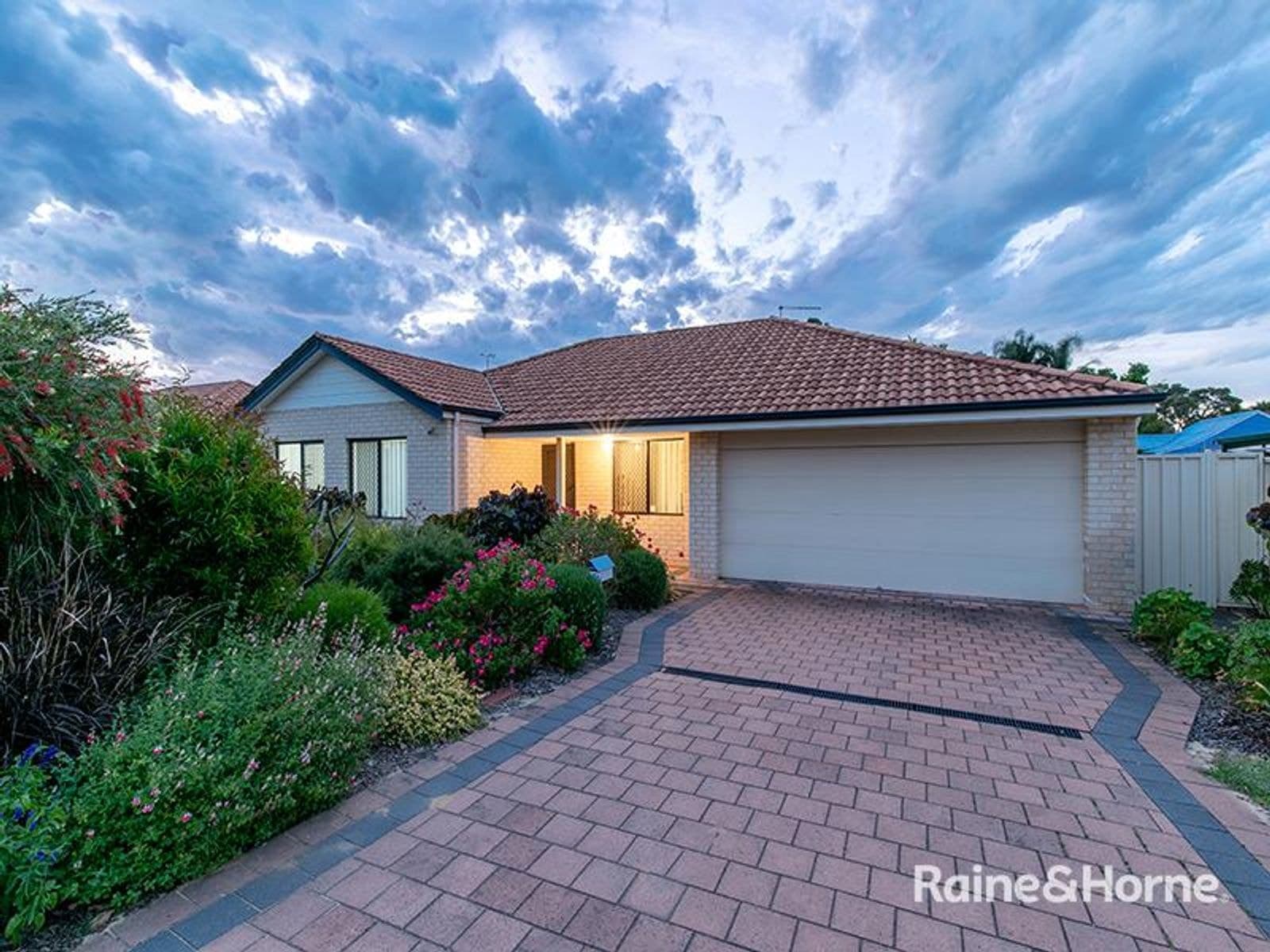 6/3 Bowden Place, Armadale WA 6112, Armadale - Image 1