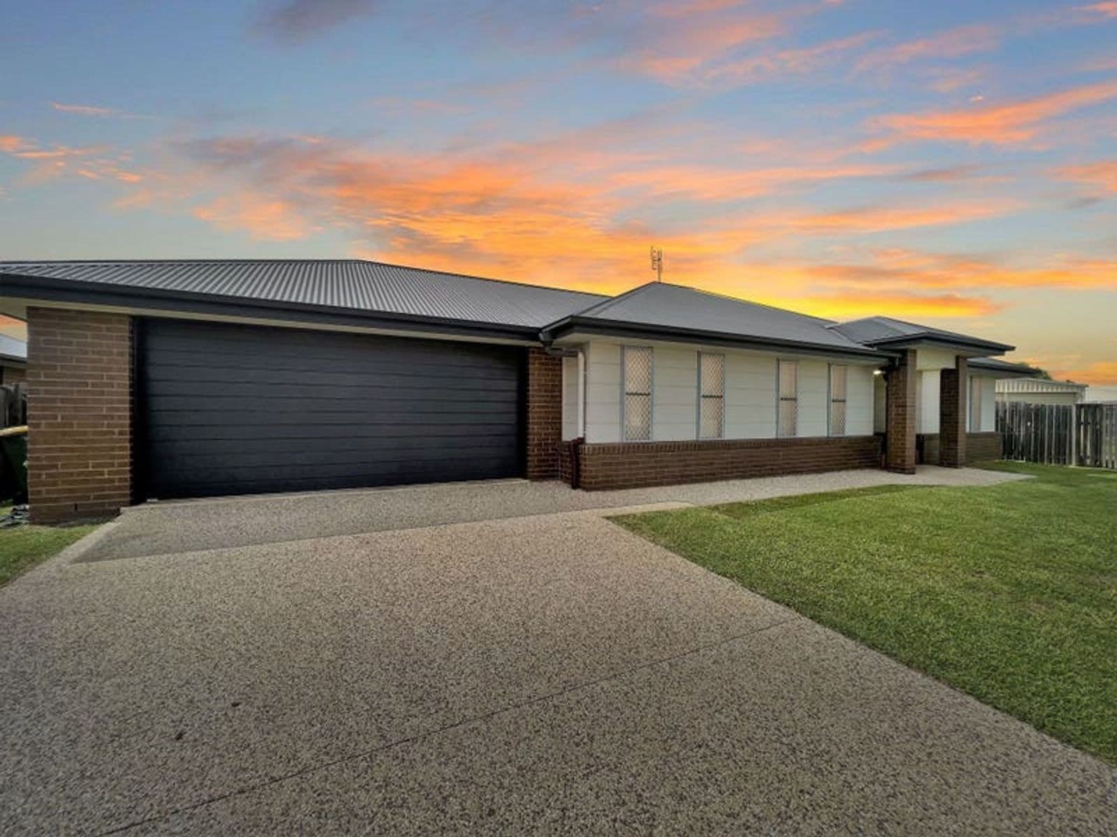21 Freeman Close, Chinchilla QLD 4413, Chinchilla - Image 1