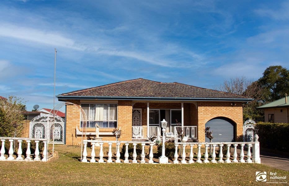 11 Wilson Street, Muswellbrook NSW 2333, Muswellbrook - Image 1