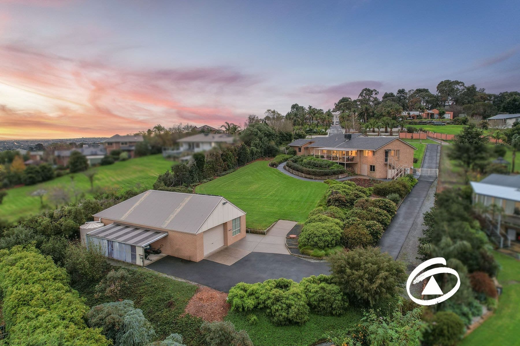 17-19 Leemak Crescent, Berwick VIC 3806, Berwick - Thumbnail 3