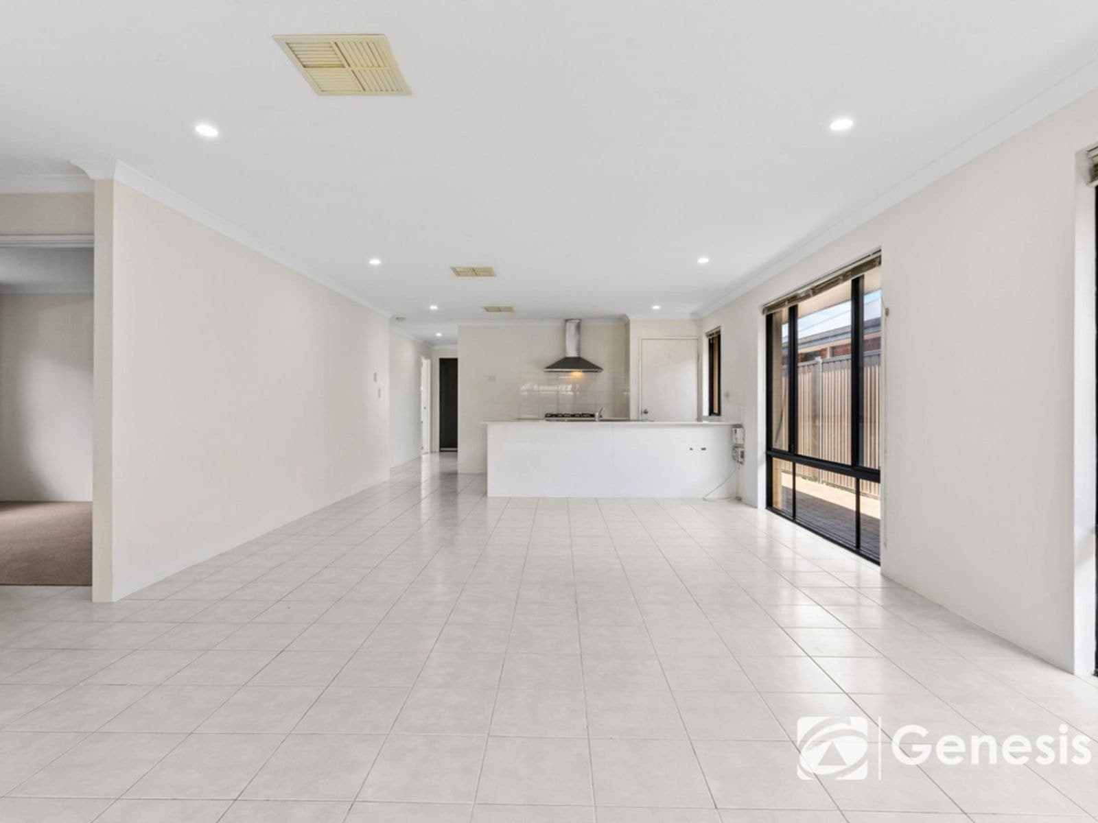 98 Riva Entrance, Piara Waters WA 6112, Piara Waters - Thumbnail 2