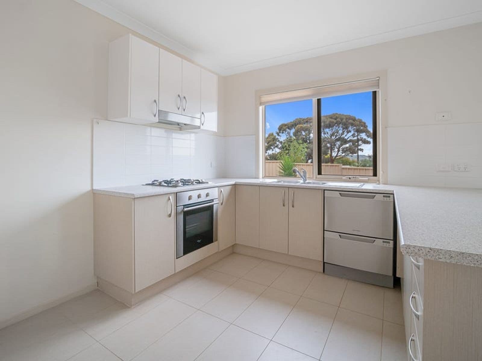1D Burbidge Drive, Bacchus Marsh VIC 3340, Bacchus Marsh - Thumbnail 3