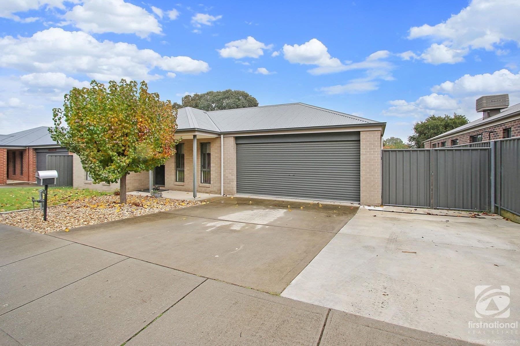 22 McAuliffe Street, Wodonga VIC 3690, Wodonga - Thumbnail 2