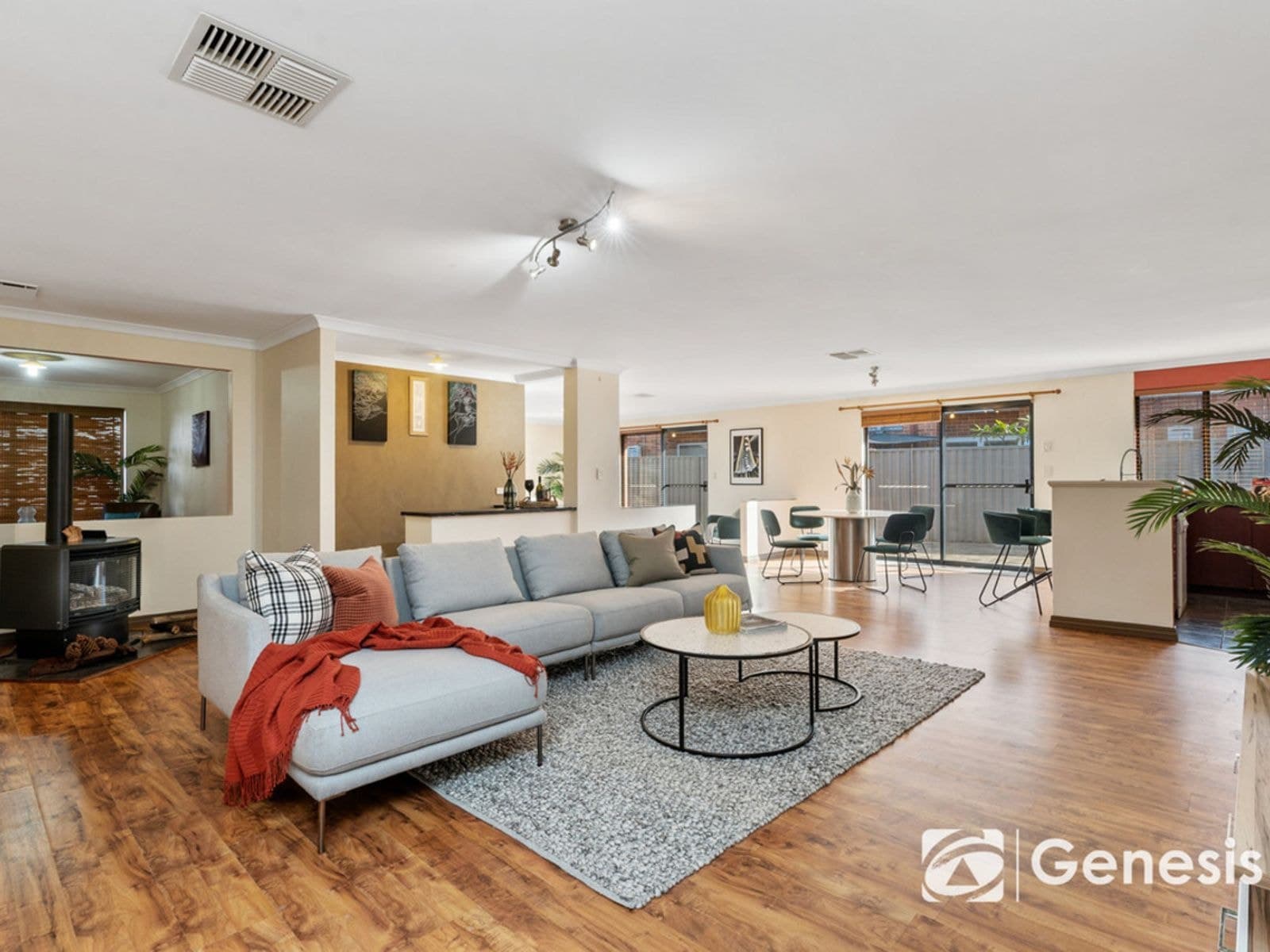 4 Chapel Way, Piara Waters WA 6112, Piara Waters - Thumbnail 2