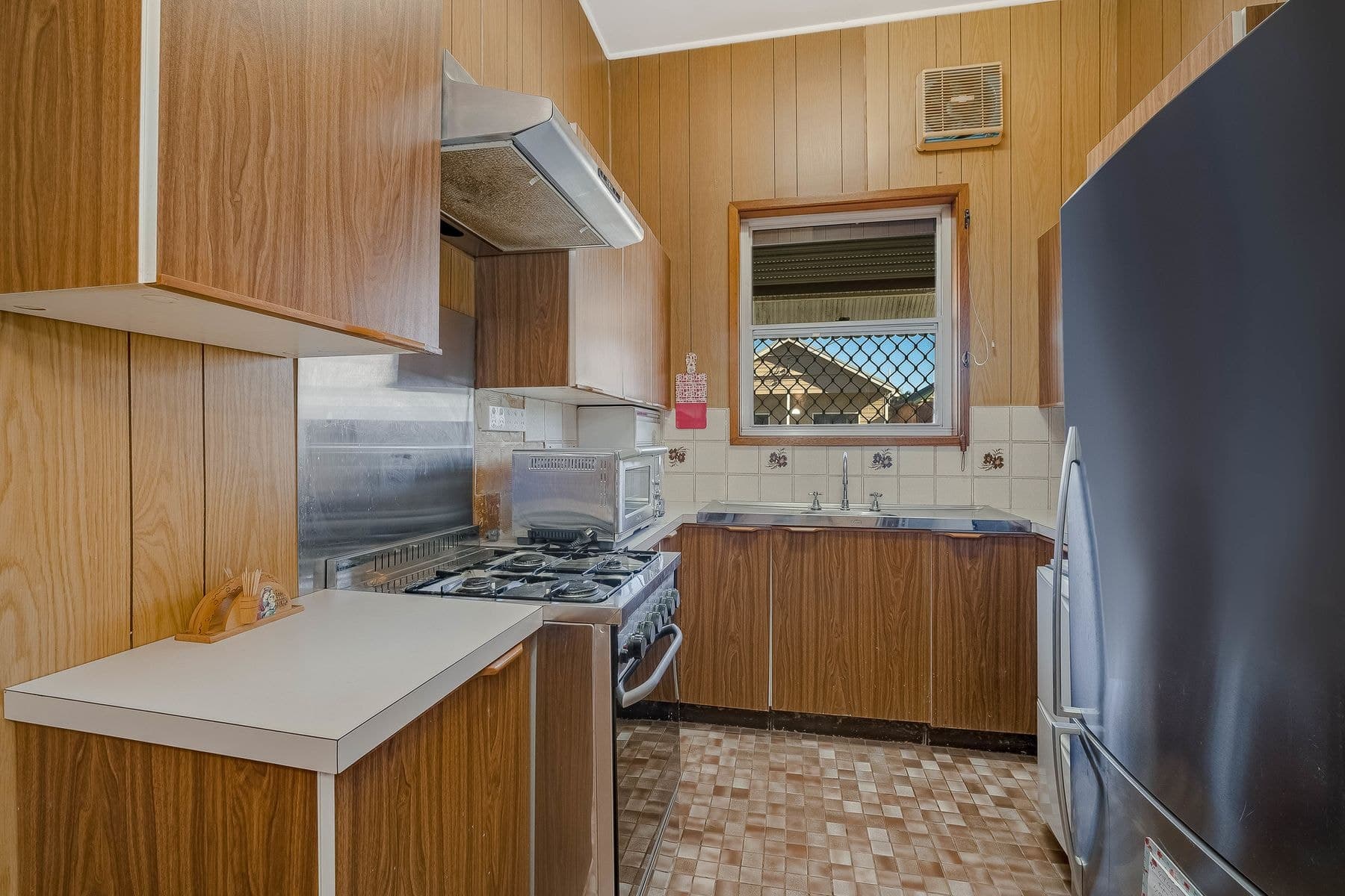 82 Everton Street, Hamilton NSW 2303, Hamilton - Thumbnail 4