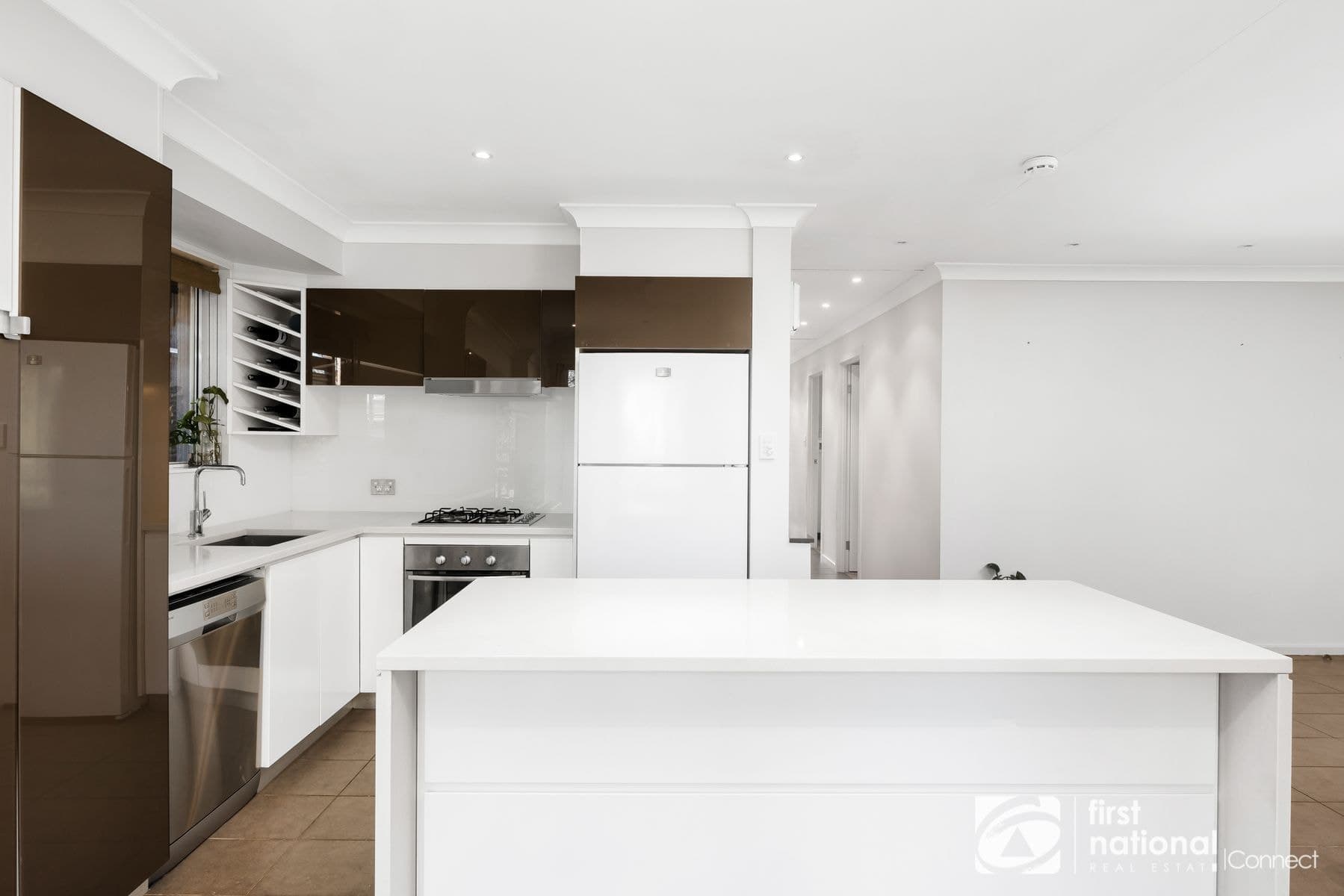 29 Cliff Rd, Freemans Reach NSW 2756, Freemans Reach - Thumbnail 2