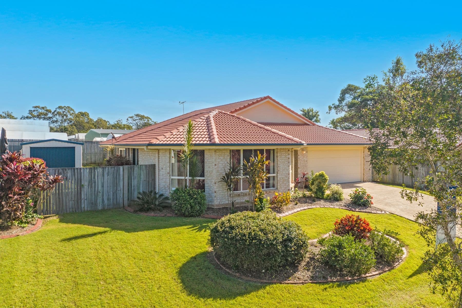 21 Grevillea Street, Ormiston QLD 4160, Ormiston - Thumbnail 3
