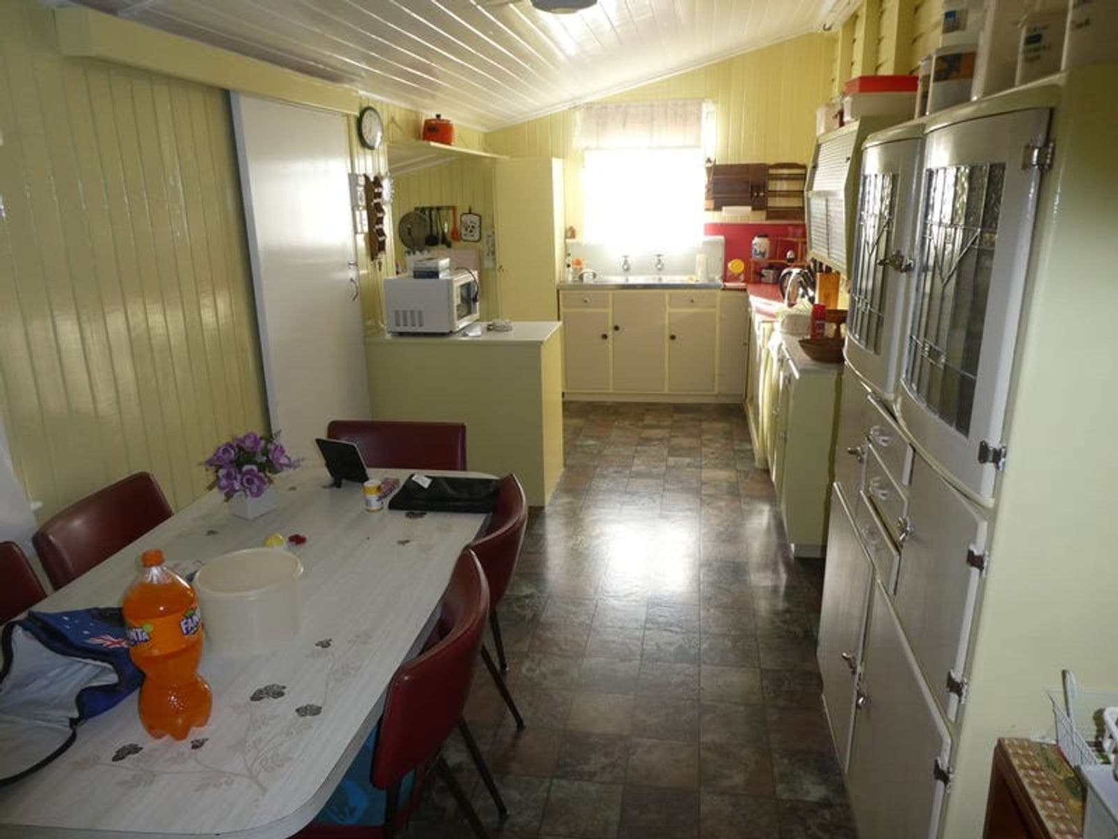 5 NETTE STREET, Biggenden QLD 4621, Biggenden - Thumbnail 4