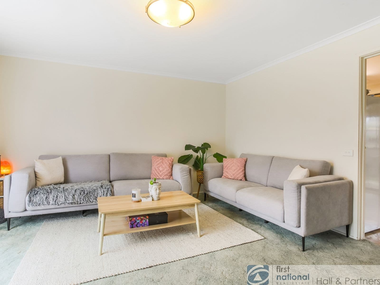8/9 Rogers Street, Pakenham VIC 3810, Pakenham - Thumbnail 2