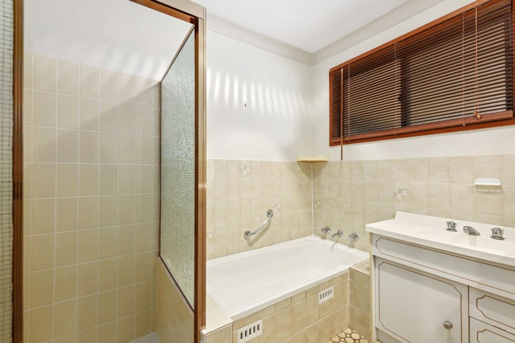 18 Nowland Crescent, Tamworth NSW 2340, Tamworth - Thumbnail 7