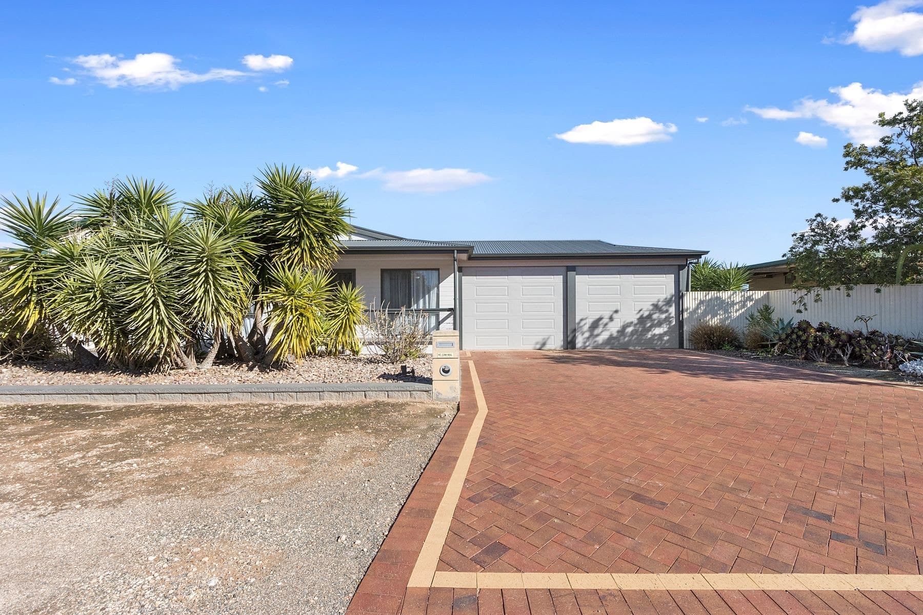 4 Seaview Rd, Moonta Bay SA 5558, Moonta Bay - Thumbnail 3