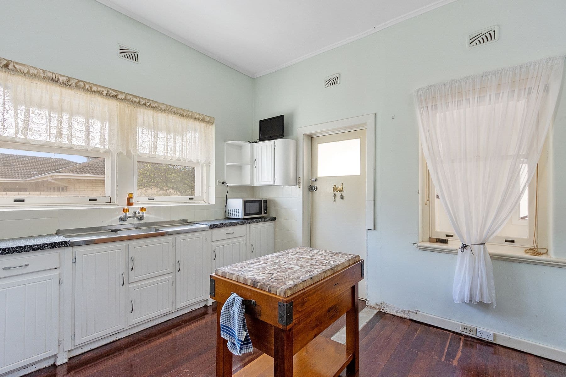 36 Caroline St, Moonta SA 5558, Moonta - Thumbnail 7