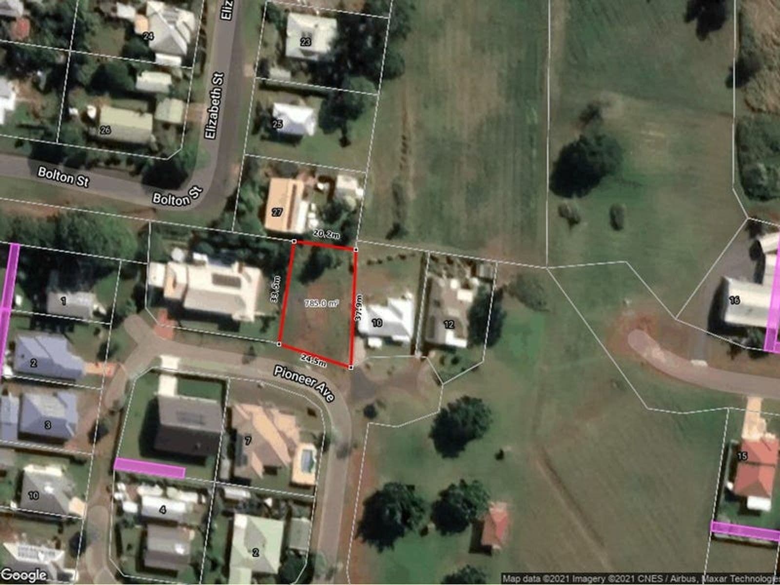 8 Pioneer Avenue, Childers QLD 4660, Childers - Thumbnail 5