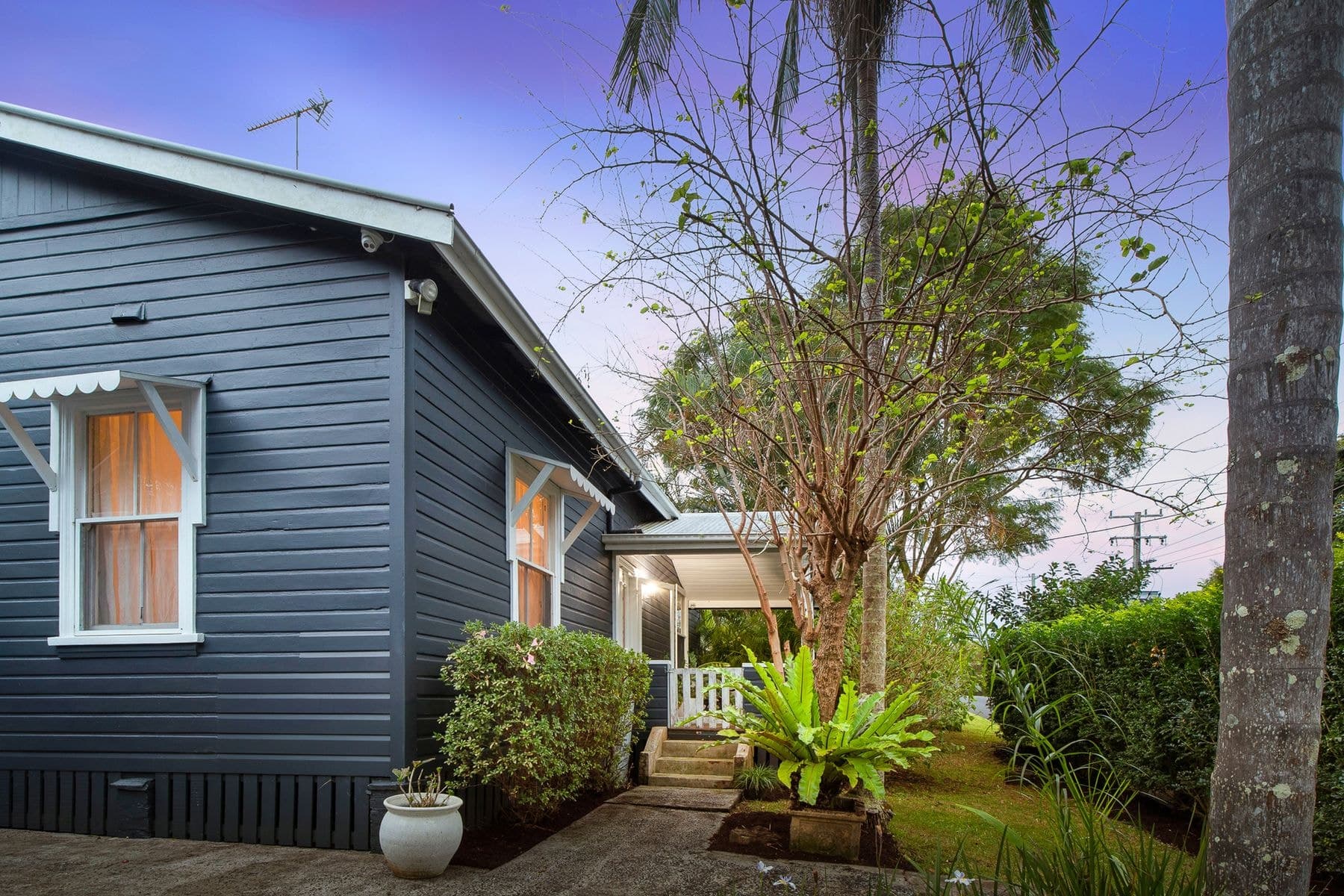 54 Leslie Street, Bangalow NSW 2479, Bangalow - Thumbnail 2