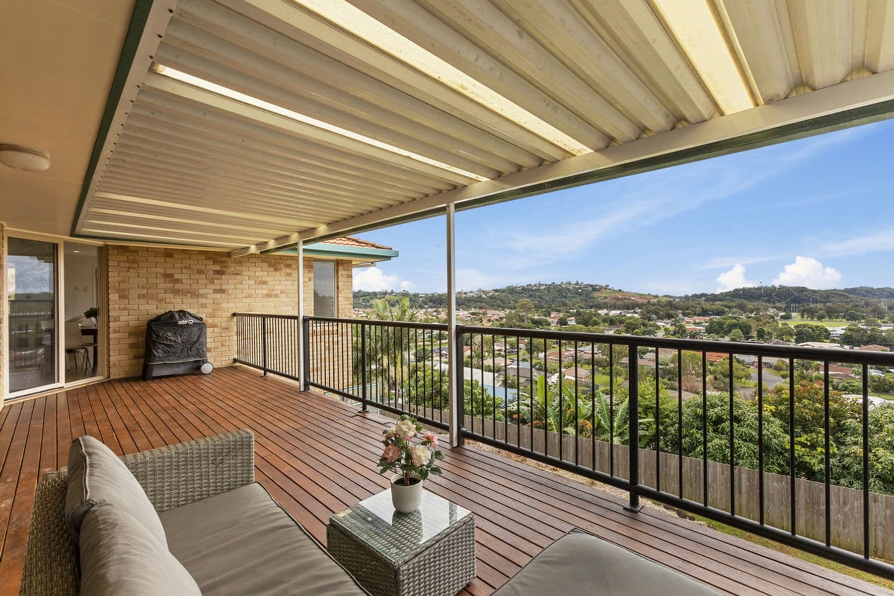 8 Jarrah Place, Banora Point NSW 2486, Banora Point - Image 1