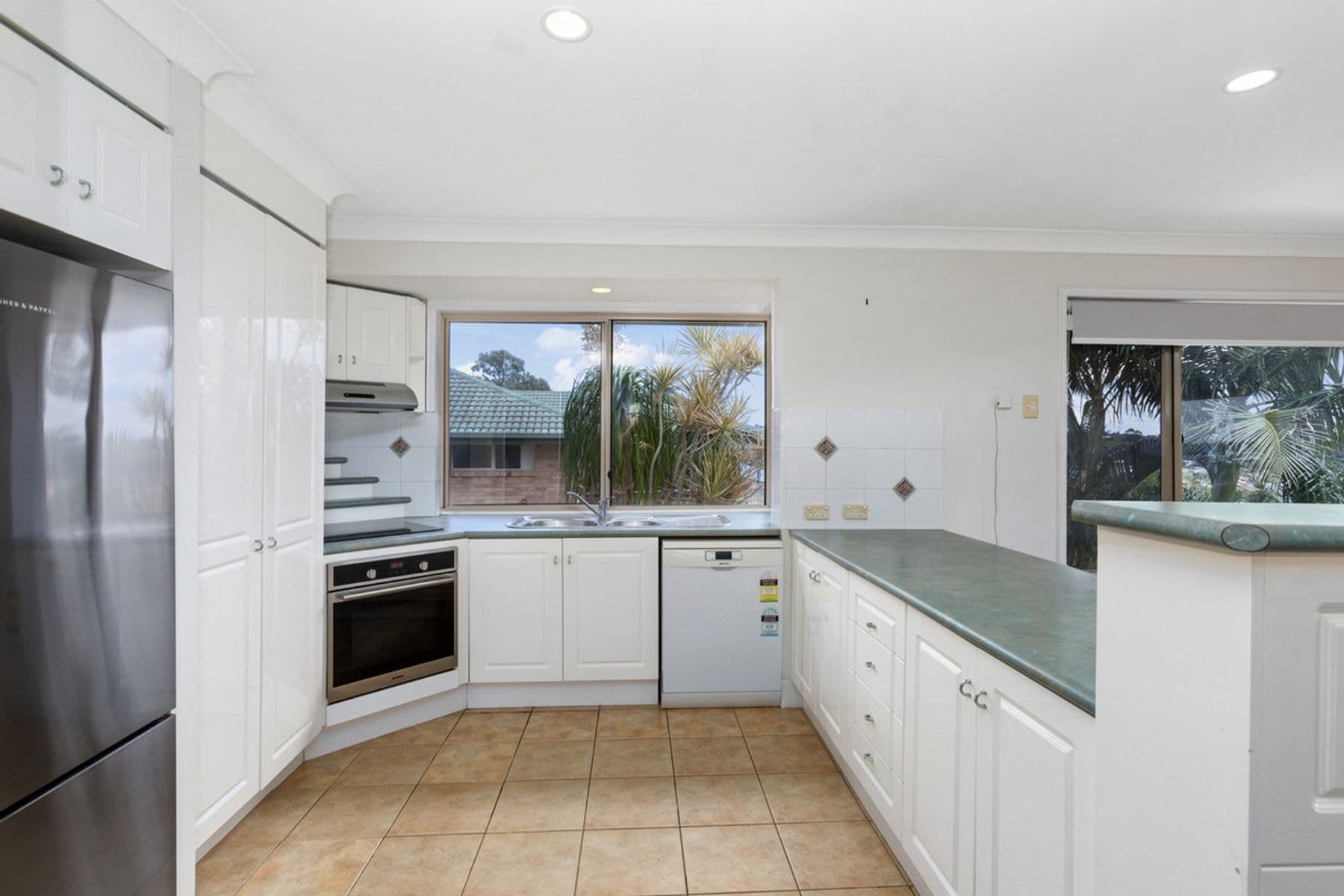 8 Jarrah Place, Banora Point NSW 2486, Banora Point - Thumbnail 4