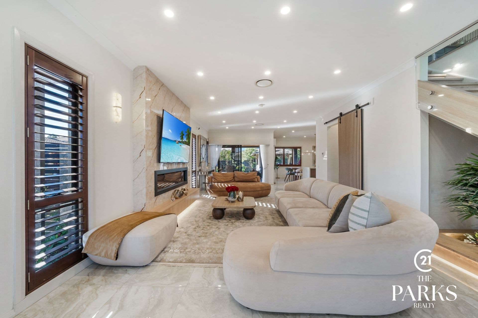 2 Clarence Drive, Elizabeth Hills, NSW, 2171, Elizabeth Hills - Thumbnail 3