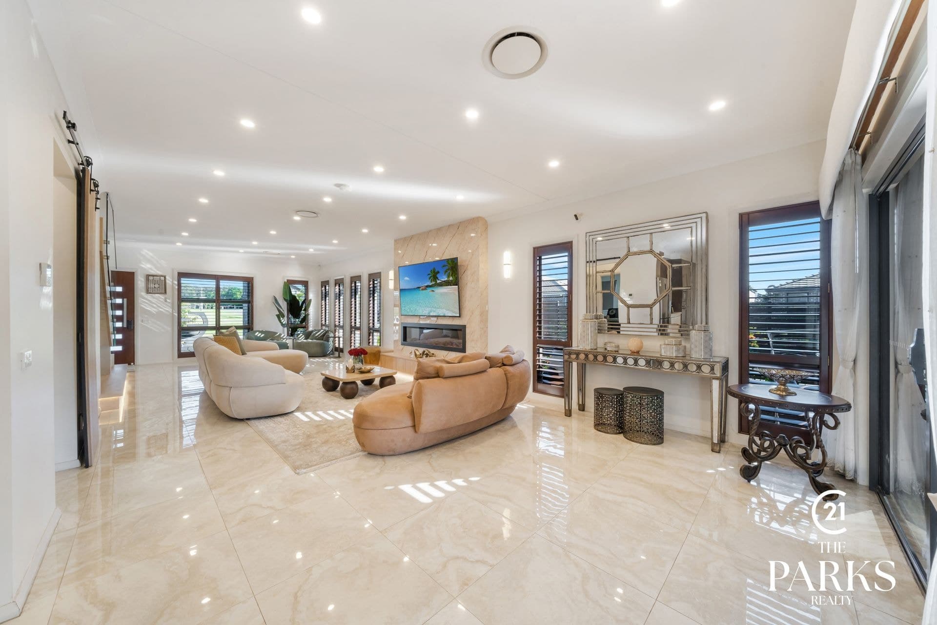 2 Clarence Drive, Elizabeth Hills, NSW, 2171, Elizabeth Hills - Thumbnail 8
