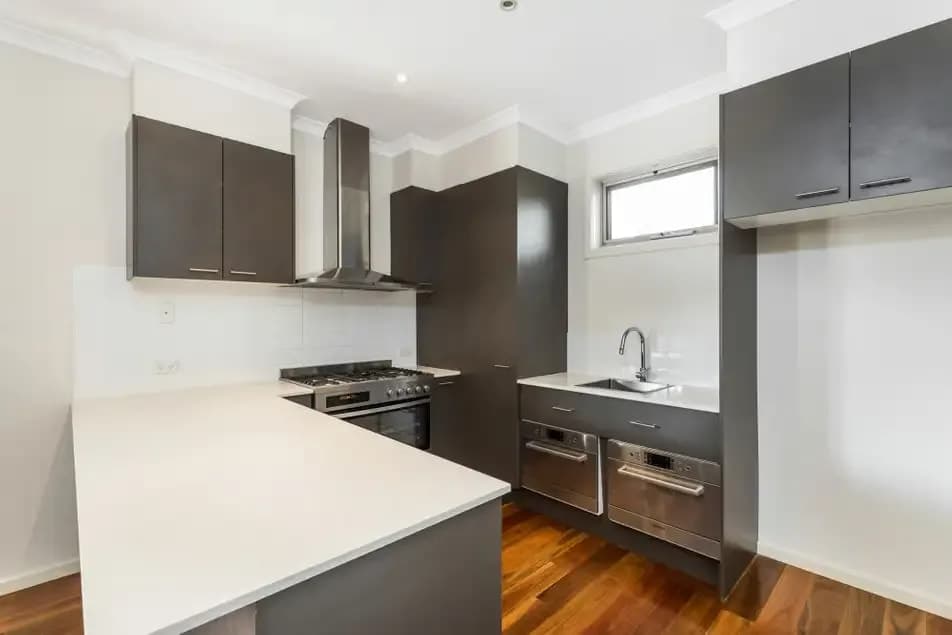 21/12 Irvine Street, Mitcham VIC 3132, Mitcham - Thumbnail 2