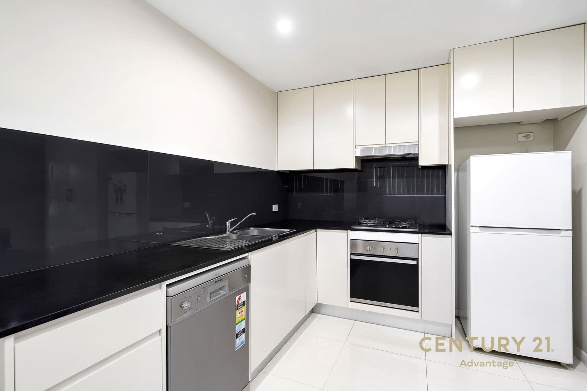 27/45-47 Veron Street, Wentworthville, NSW, 2145, Wentworthville - Thumbnail 2