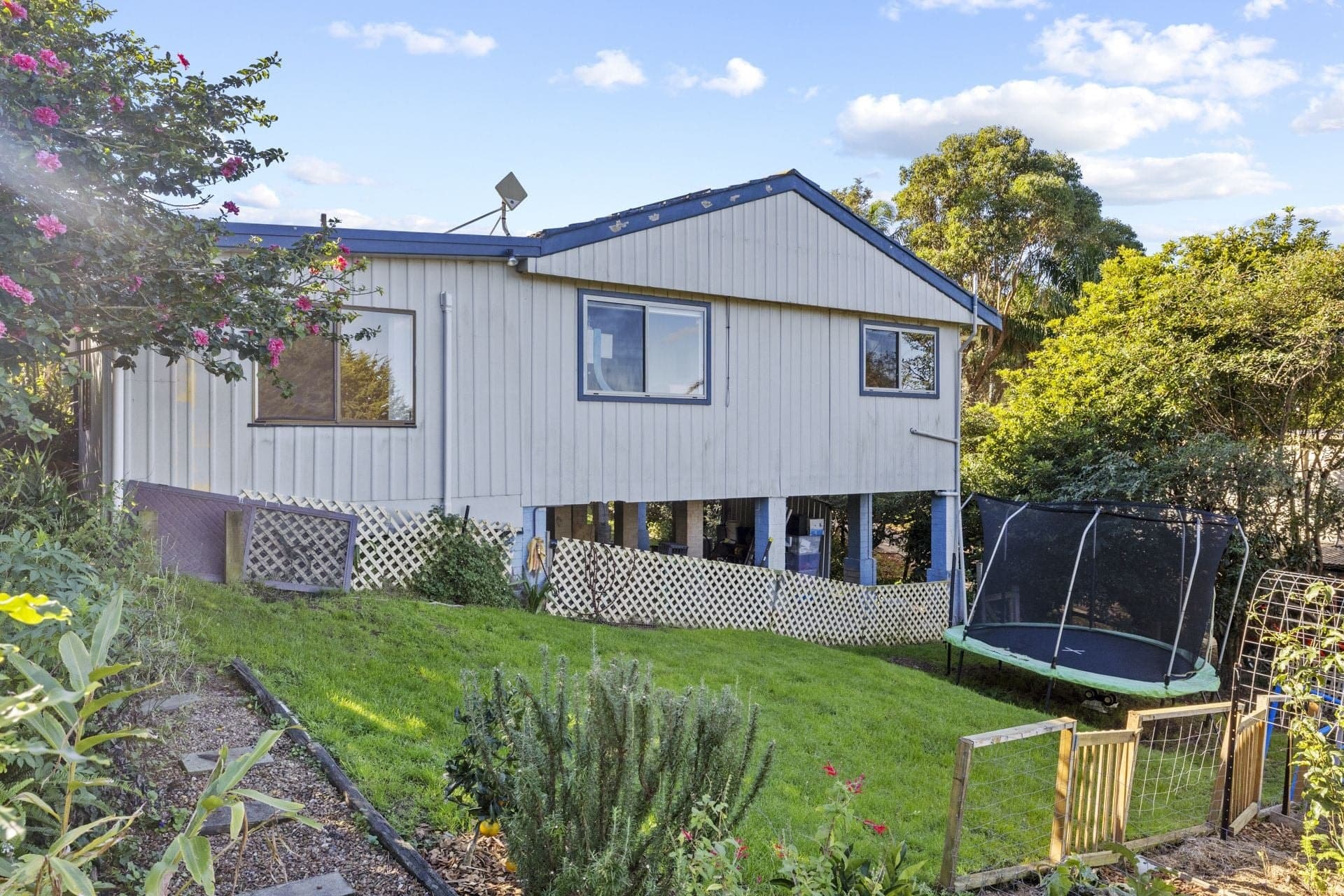 16 Keating Drive Bermagui NSW, Bermagui - Thumbnail 2