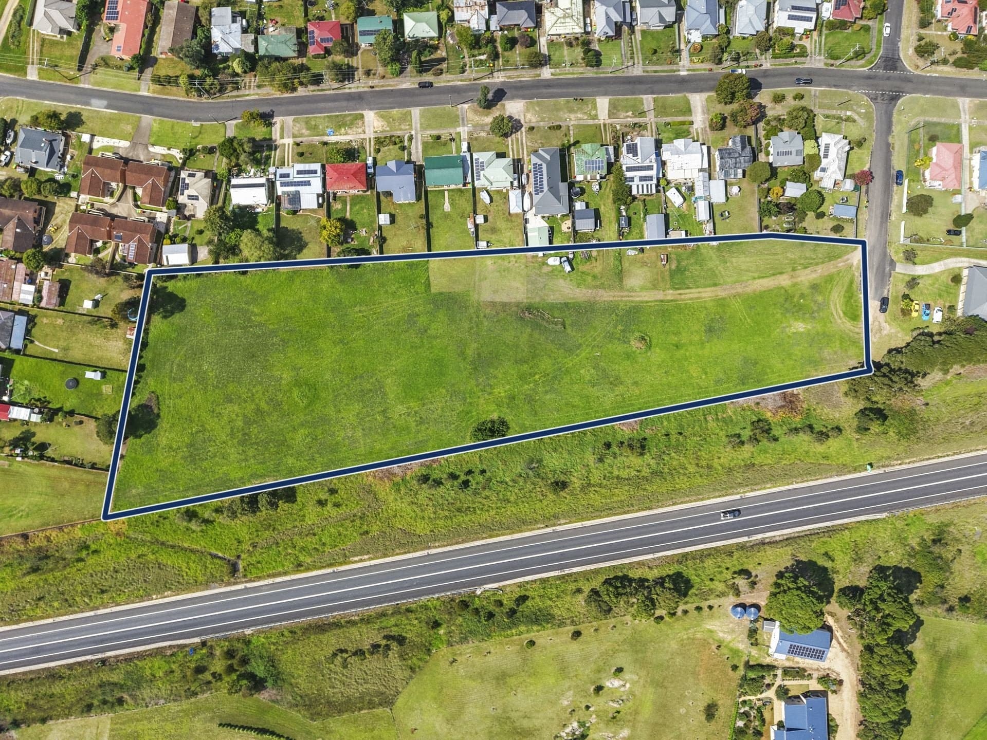 21 Gowing Avenue Bega NSW, Bega - Thumbnail 2