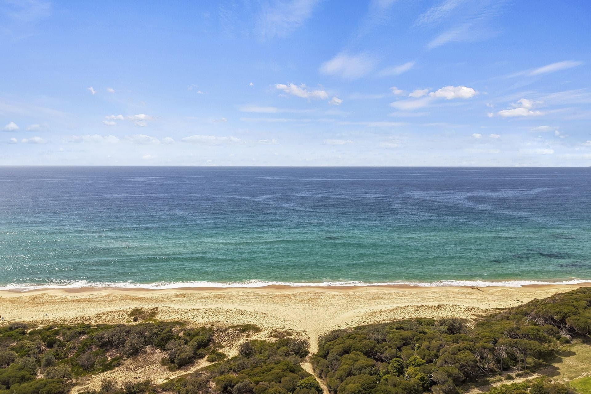 1/2B Surf Circle, Tura Beach, 1/2b Surf Circle Tura Beach - Image 1