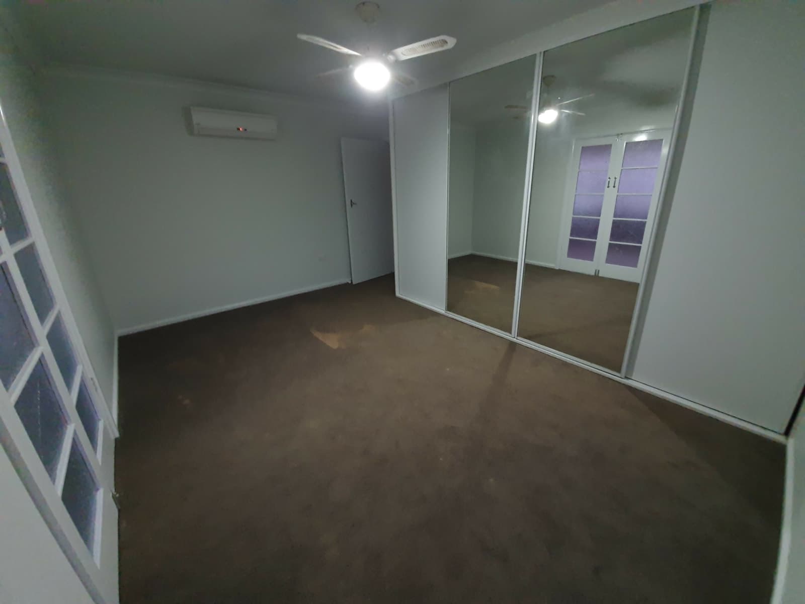 73 Denison Street, TAMWORTH, Tamworth - Thumbnail 2