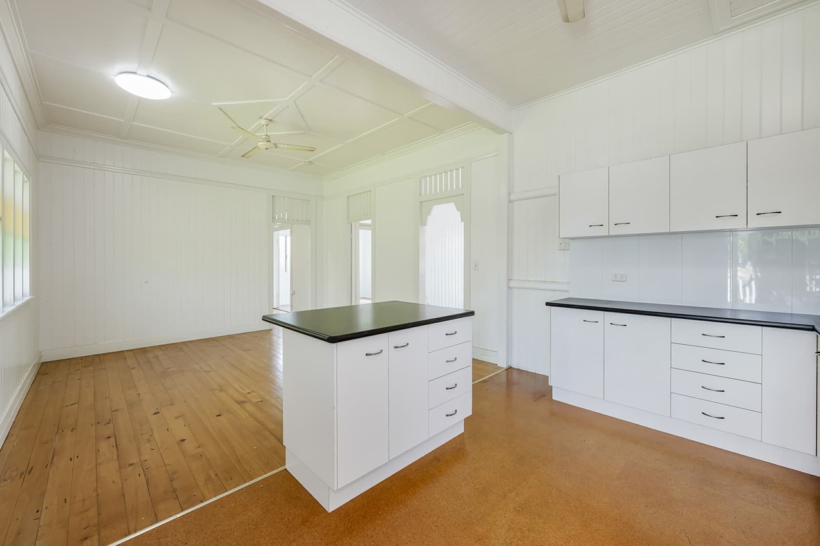 84 Lamb Street, WALKERVALE, Walkervale - Thumbnail 4