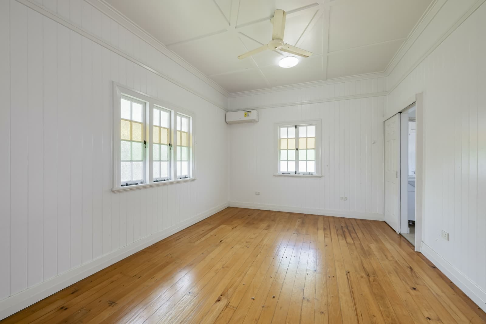 84 Lamb Street, WALKERVALE, Walkervale - Thumbnail 6