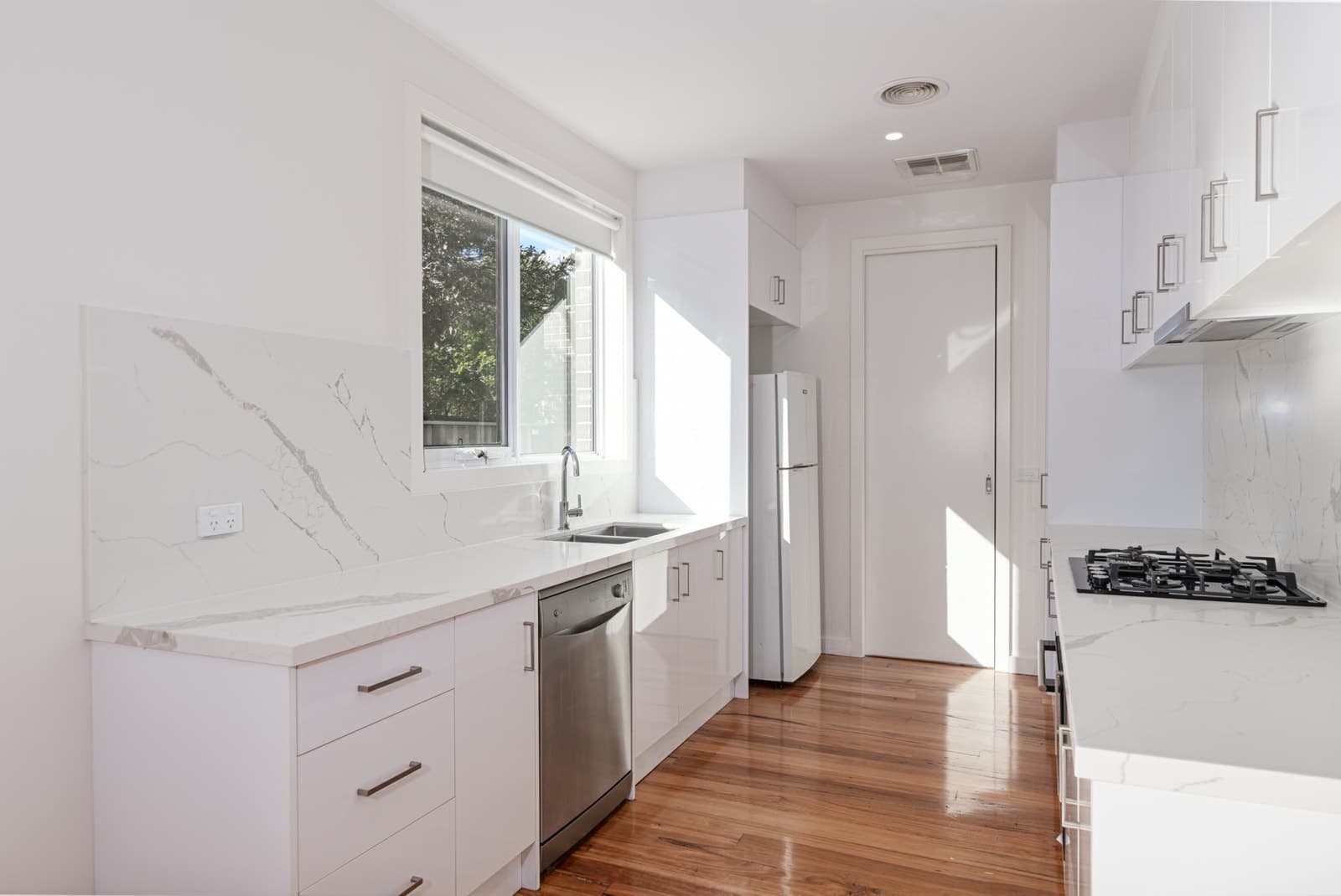 2/46 Paton Crescent, BORONIA, Boronia - Thumbnail 5