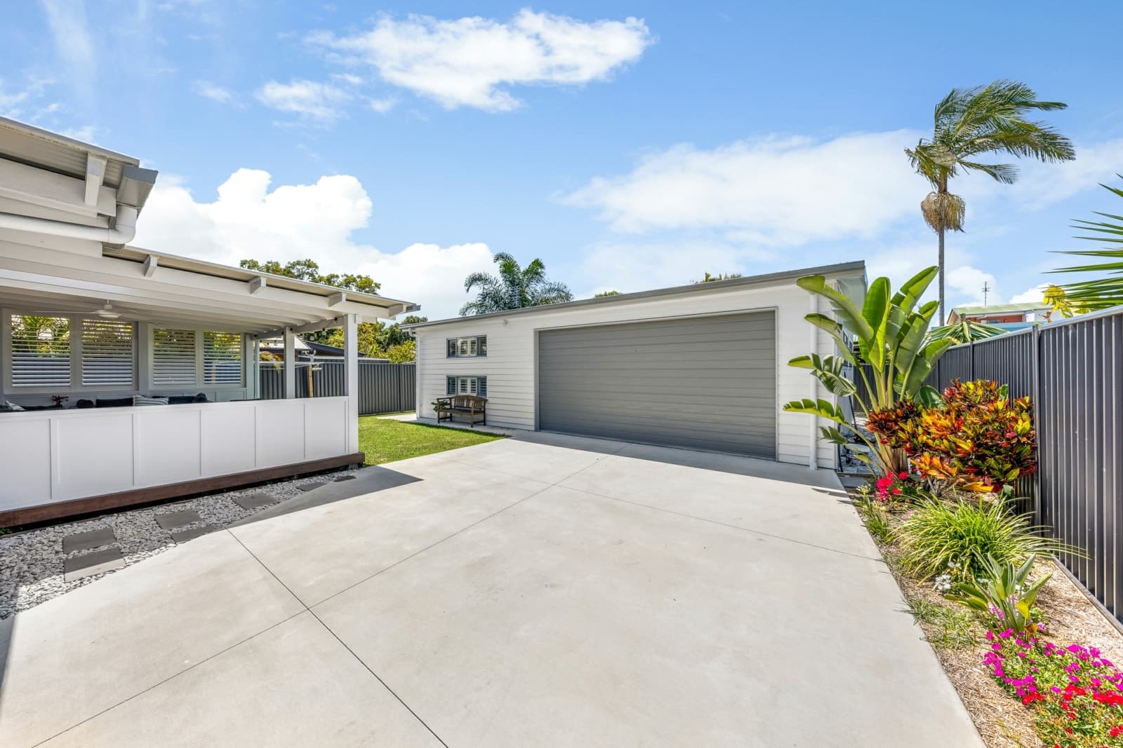 73 Westminster Avenue, GOLDEN BEACH, Golden Beach - Thumbnail 2