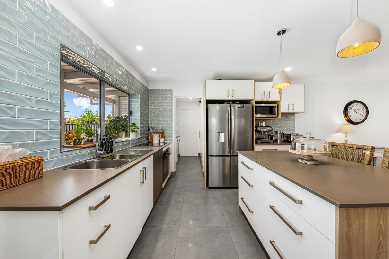 73 Westminster Avenue, GOLDEN BEACH, Golden Beach - Thumbnail 3