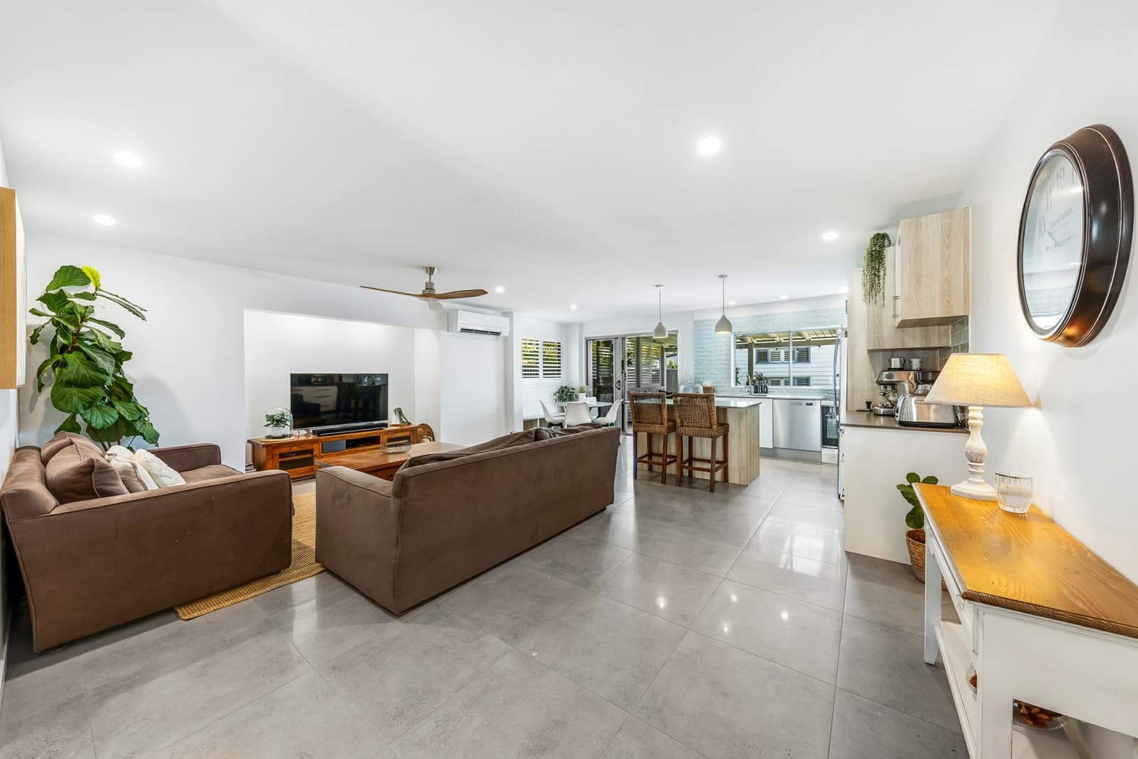 73 Westminster Avenue, GOLDEN BEACH, Golden Beach - Thumbnail 5