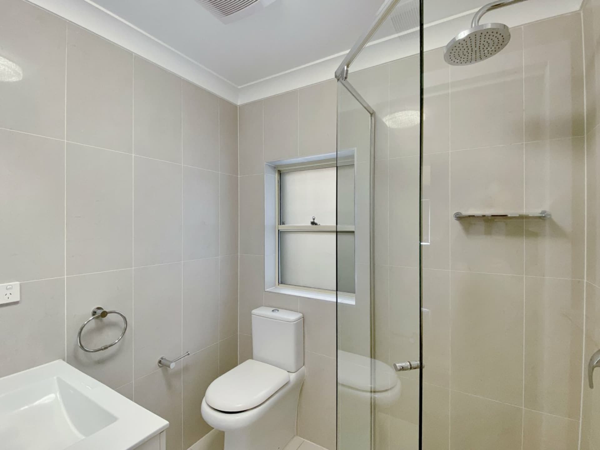 1/2B Oxford Street, Petersham, Petersham - Thumbnail 4