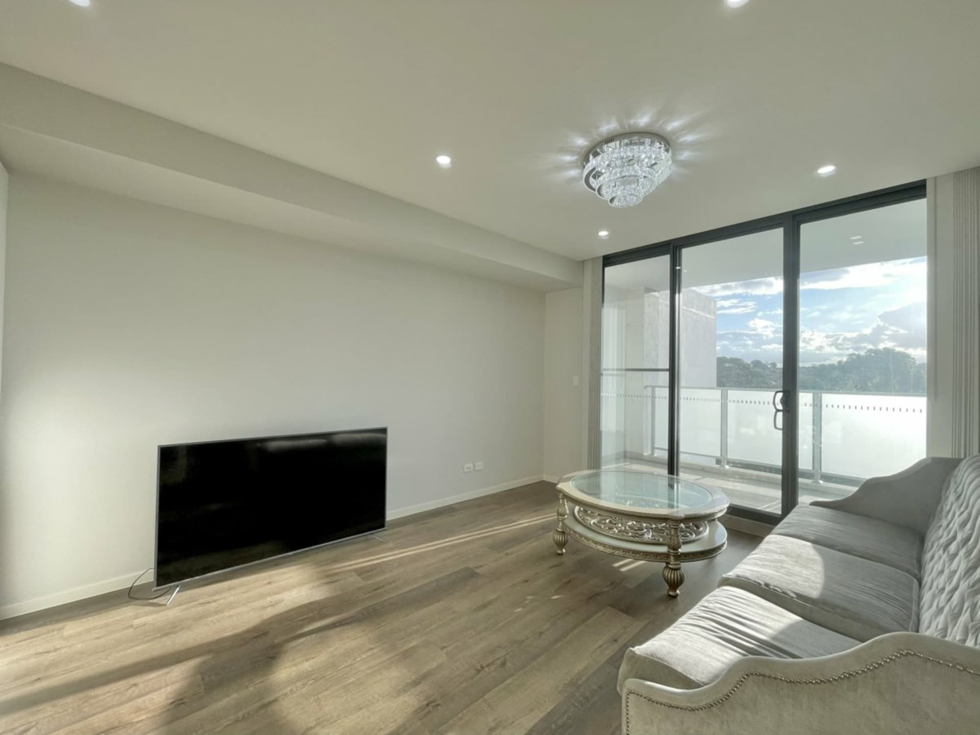 503/31C  Garfield Street, Wentworthville, Wentworthville - Thumbnail 2