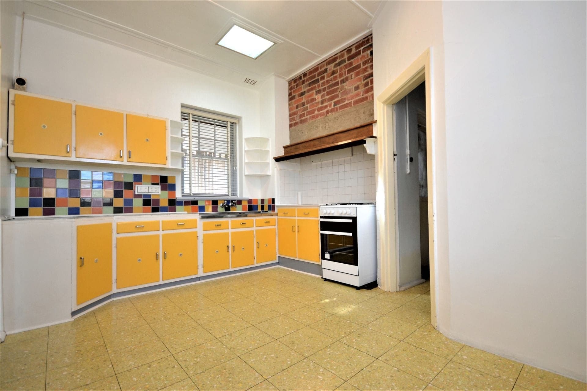 15 White Street, Reservoir, Reservoir - Thumbnail 4