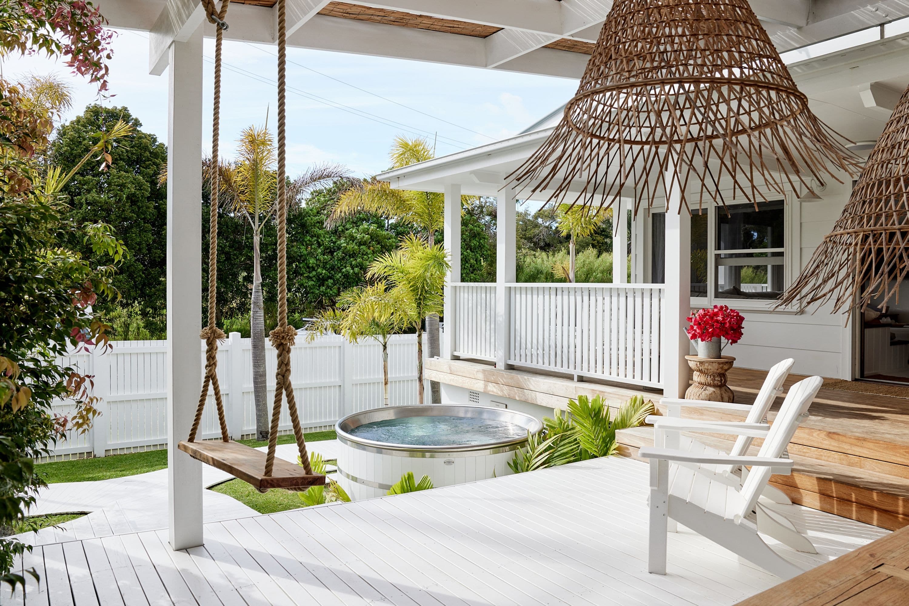 98 Lawson Street, Byron Bay - Thumbnail 3