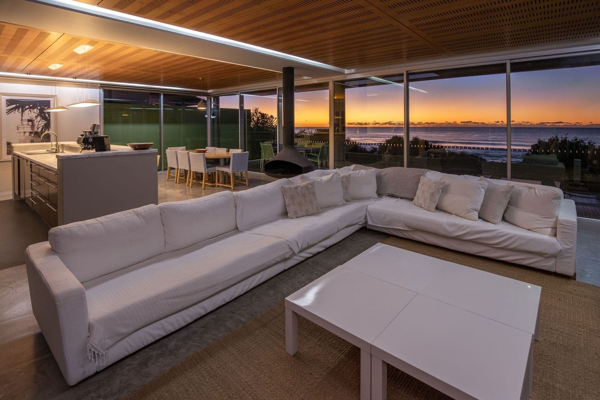 76 Newman Avenue, Blueys Beach NSW, Blueys Beach - Thumbnail 4