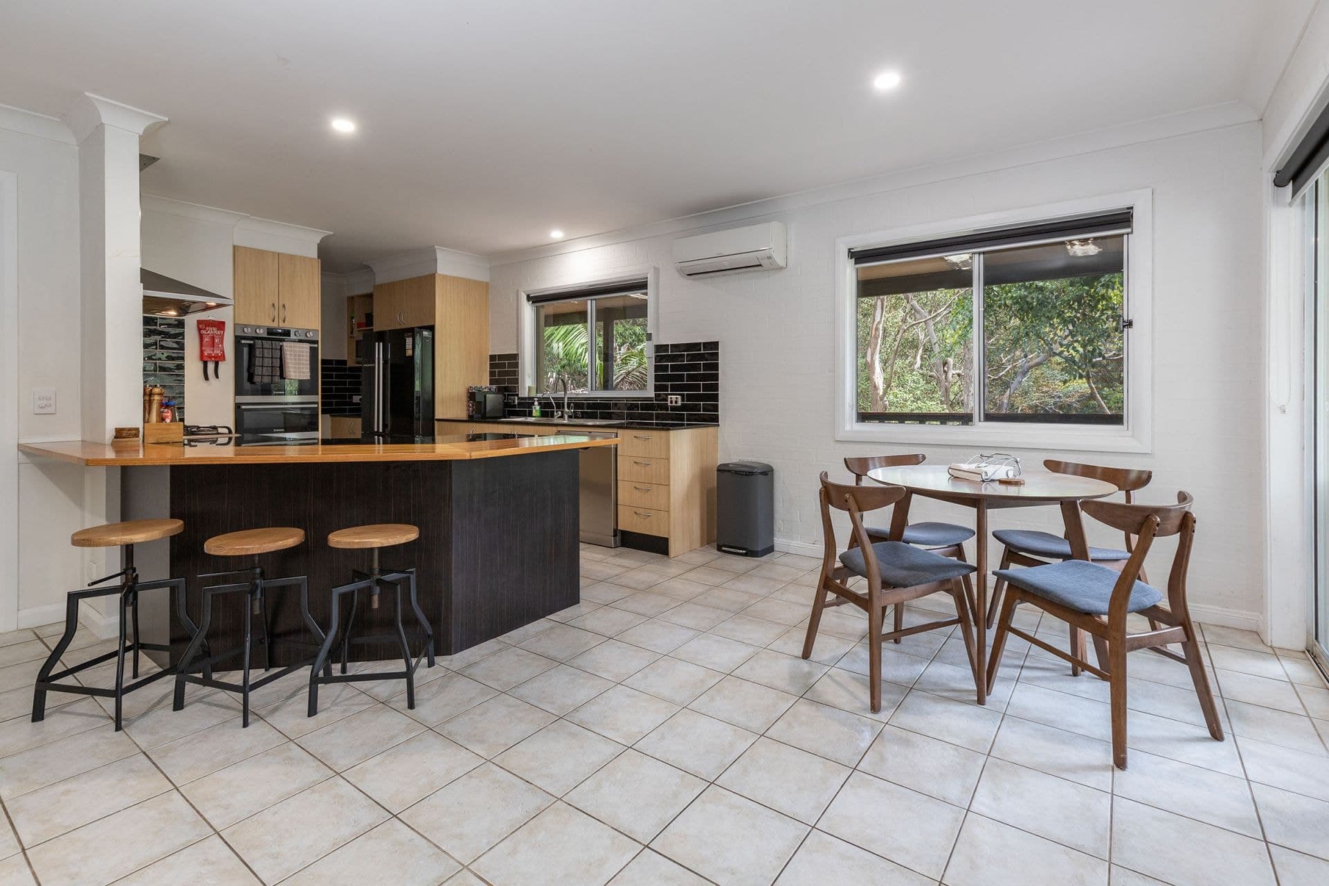3 Karen Place, Smiths Lake NSW, Smiths Lake - Thumbnail 4