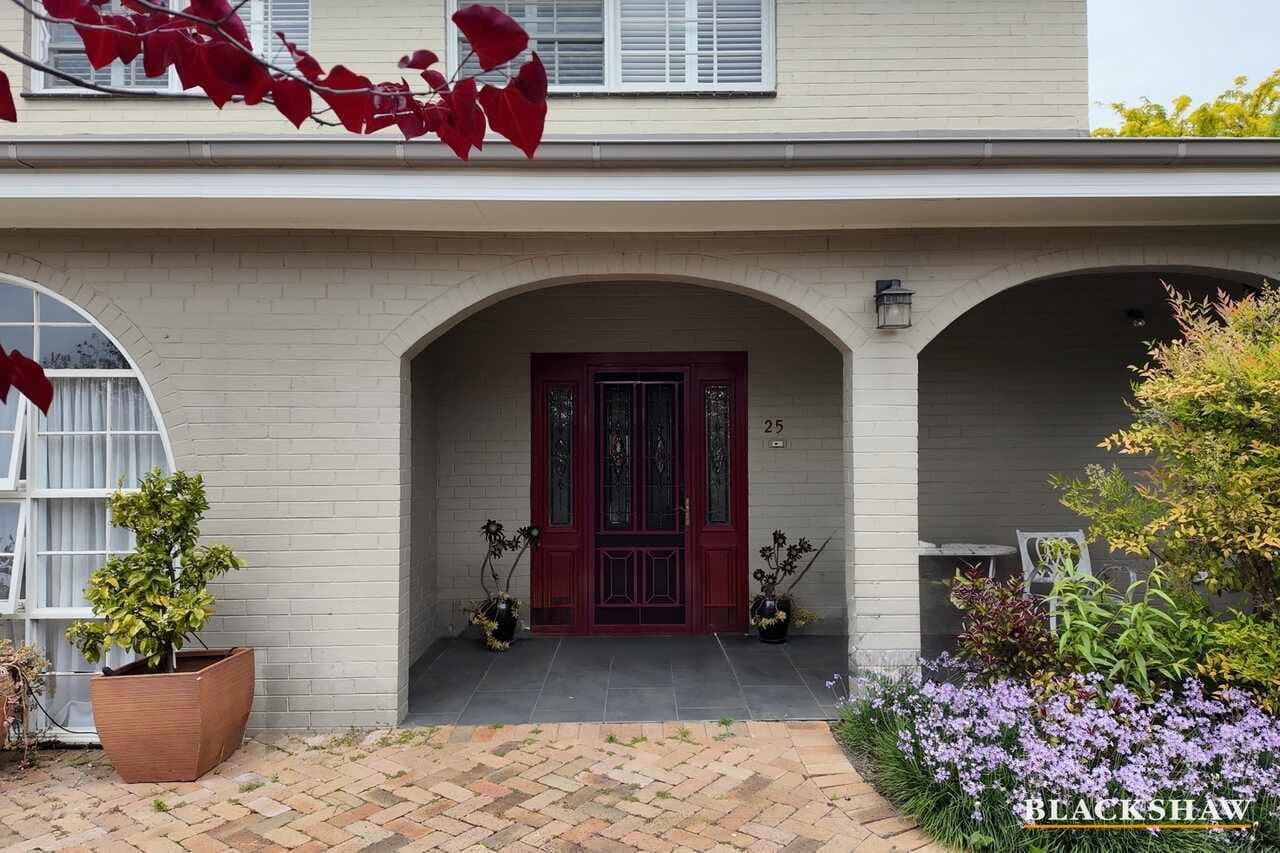 25 Pelham Close, Chapman, Chapman - Image 1