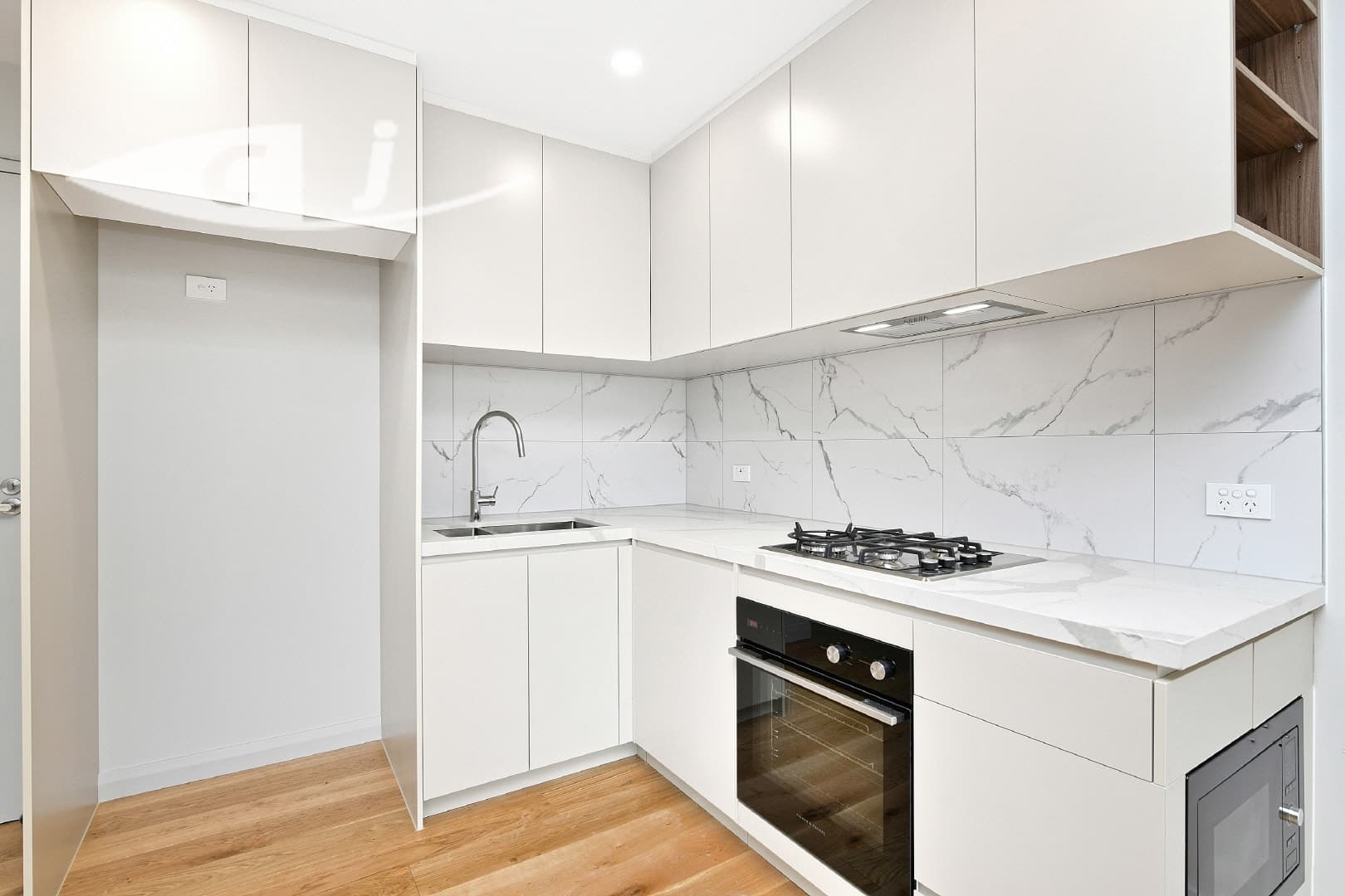 413/112 Caddies Boulevard, Rouse Hill NSW 2155, Rouse Hill - Thumbnail 3